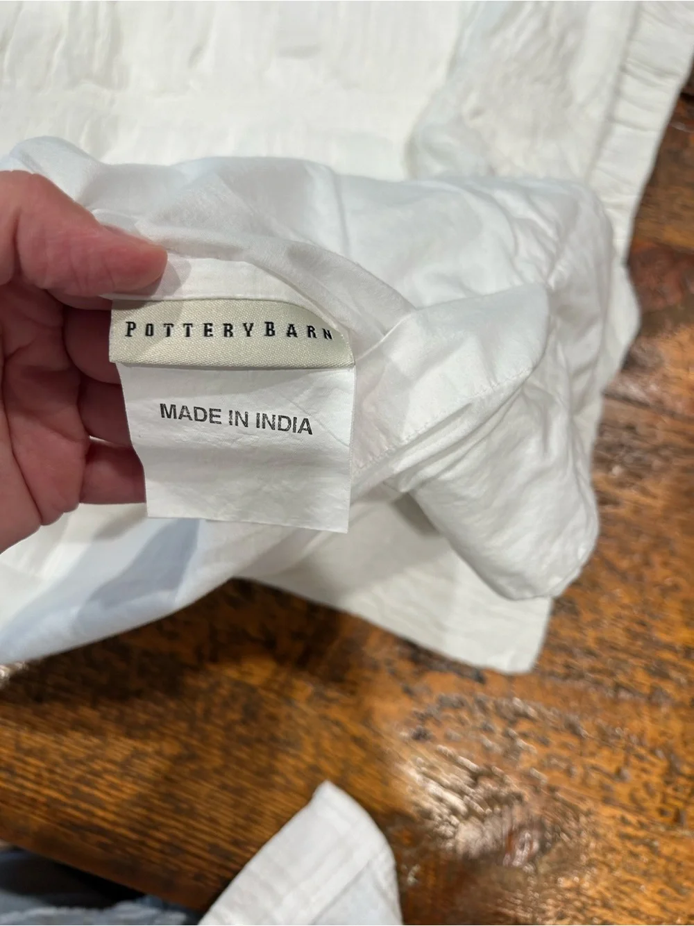 Pottery Barb White Ruched Cotton Pillow Sham - Standard Size.